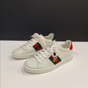 Gucci Ace Sneakers Red / Green / Bee